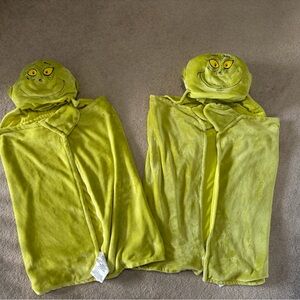 Set of 2 Green Grinch Hooded kids Blanket